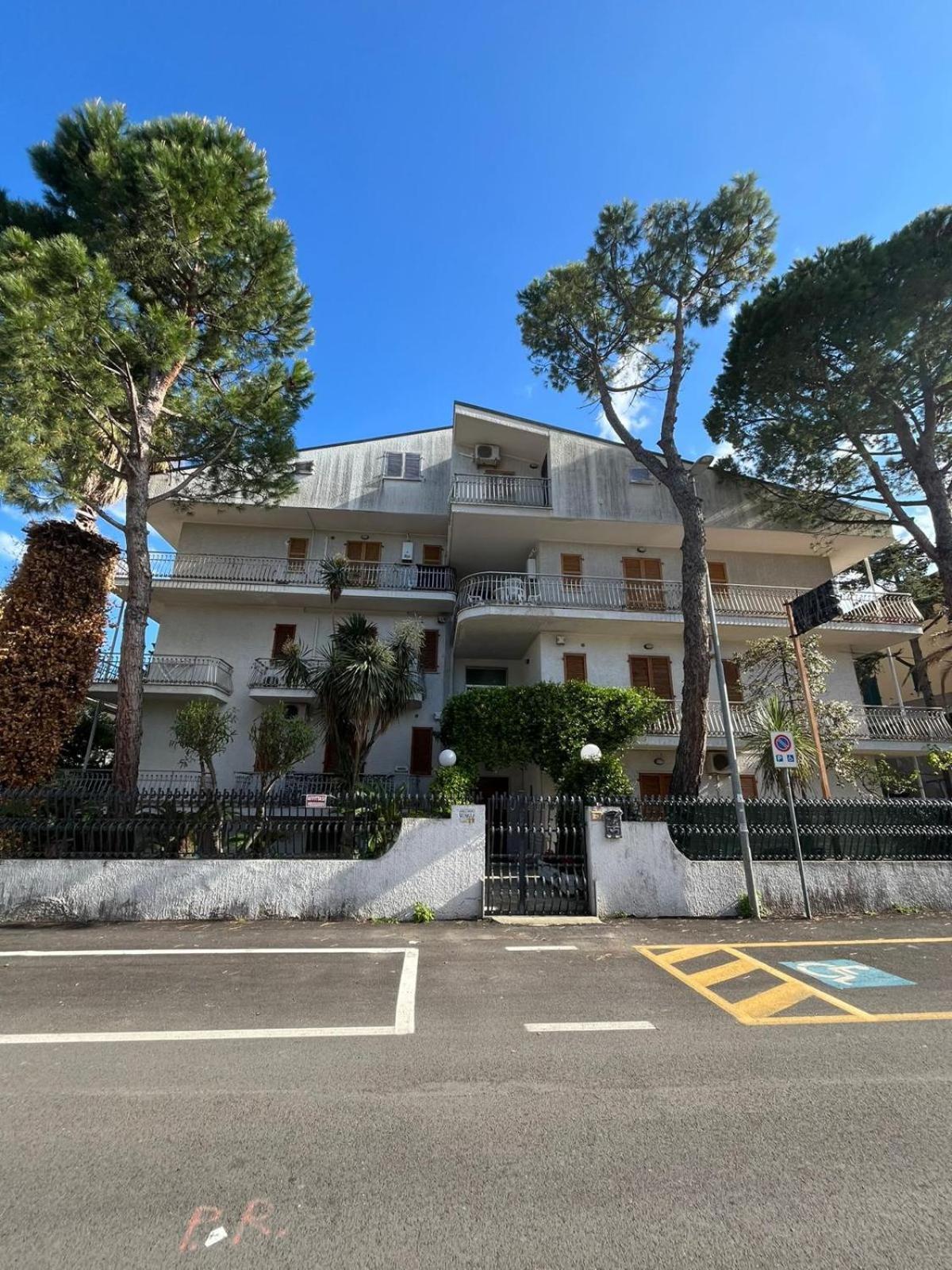 Aparthotel Walhalla Alba Adriatica
